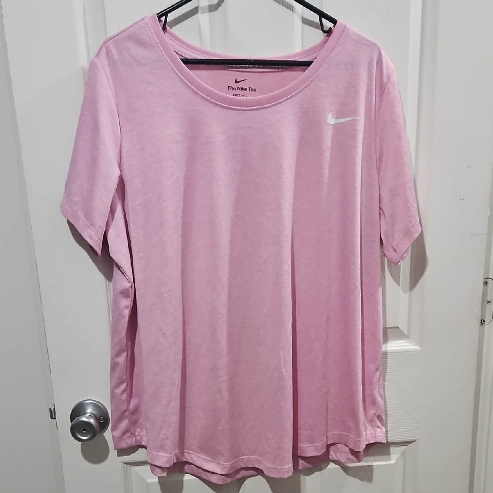 Nike Pink Short Sleeve Tee